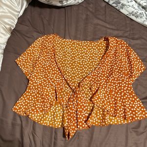 Shein tie front short sleeved crop top